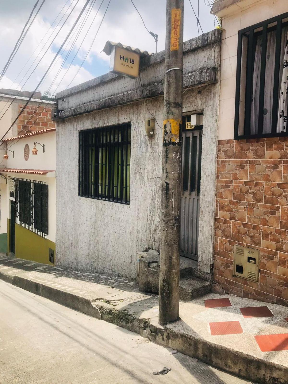 Hostal La 18 Pereira Exterior foto